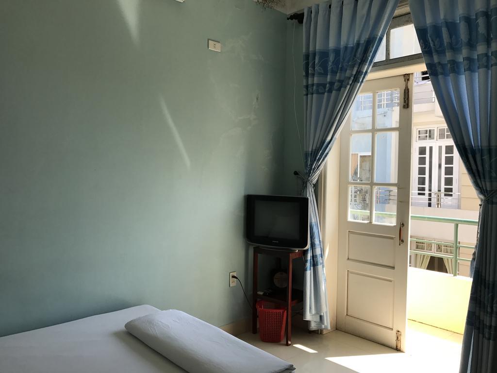 Hoa Cuc Xanh Mini Hotel Хюэ Экстерьер фото