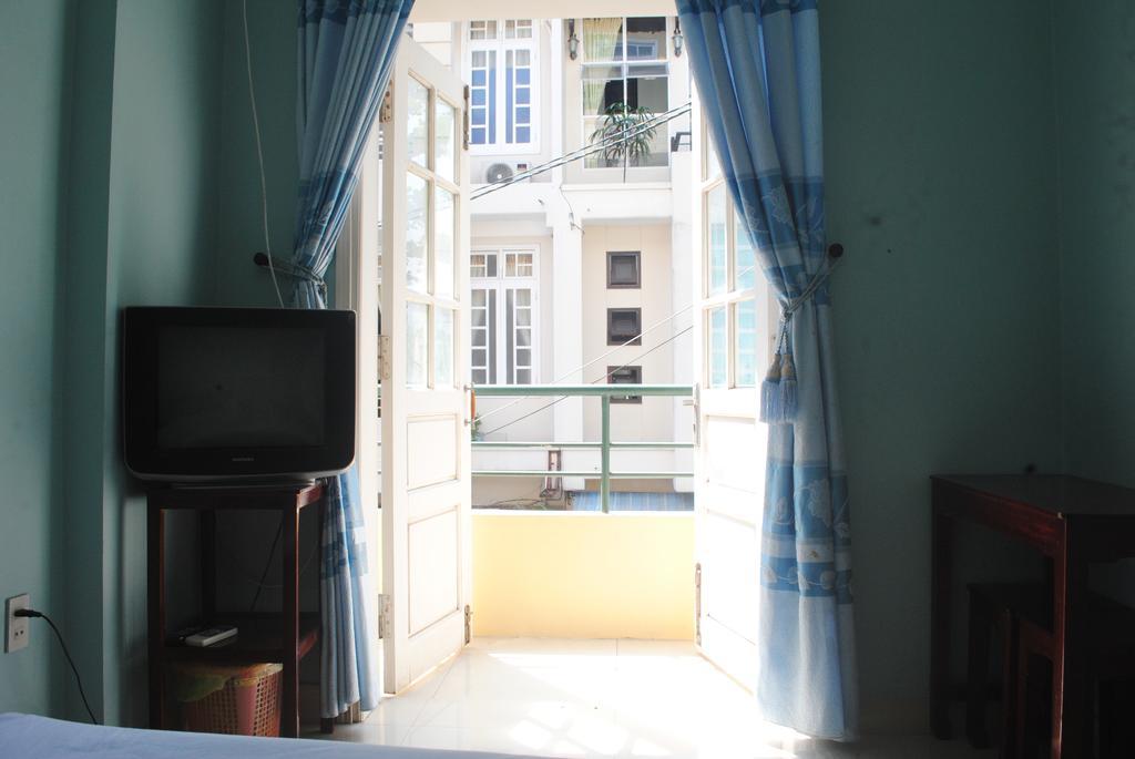 Hoa Cuc Xanh Mini Hotel Хюэ Экстерьер фото